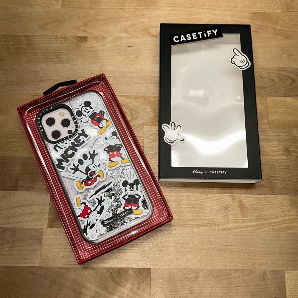 iPhone 12 Pro Max Casetify x Disney